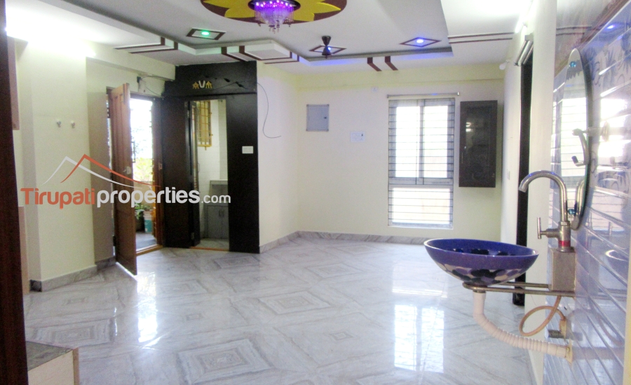 1165 Sft North Facing Furnished #2Bhk #FlatforSale in #RailwayColony, #Tirupati